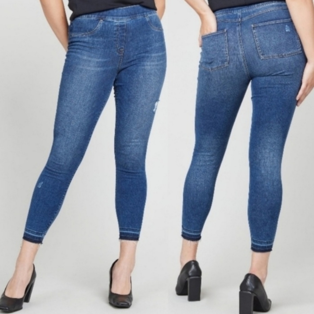 NWT SPANX Distressed Ankle Skinny Jeans $128 Small - Picture 2 of 15